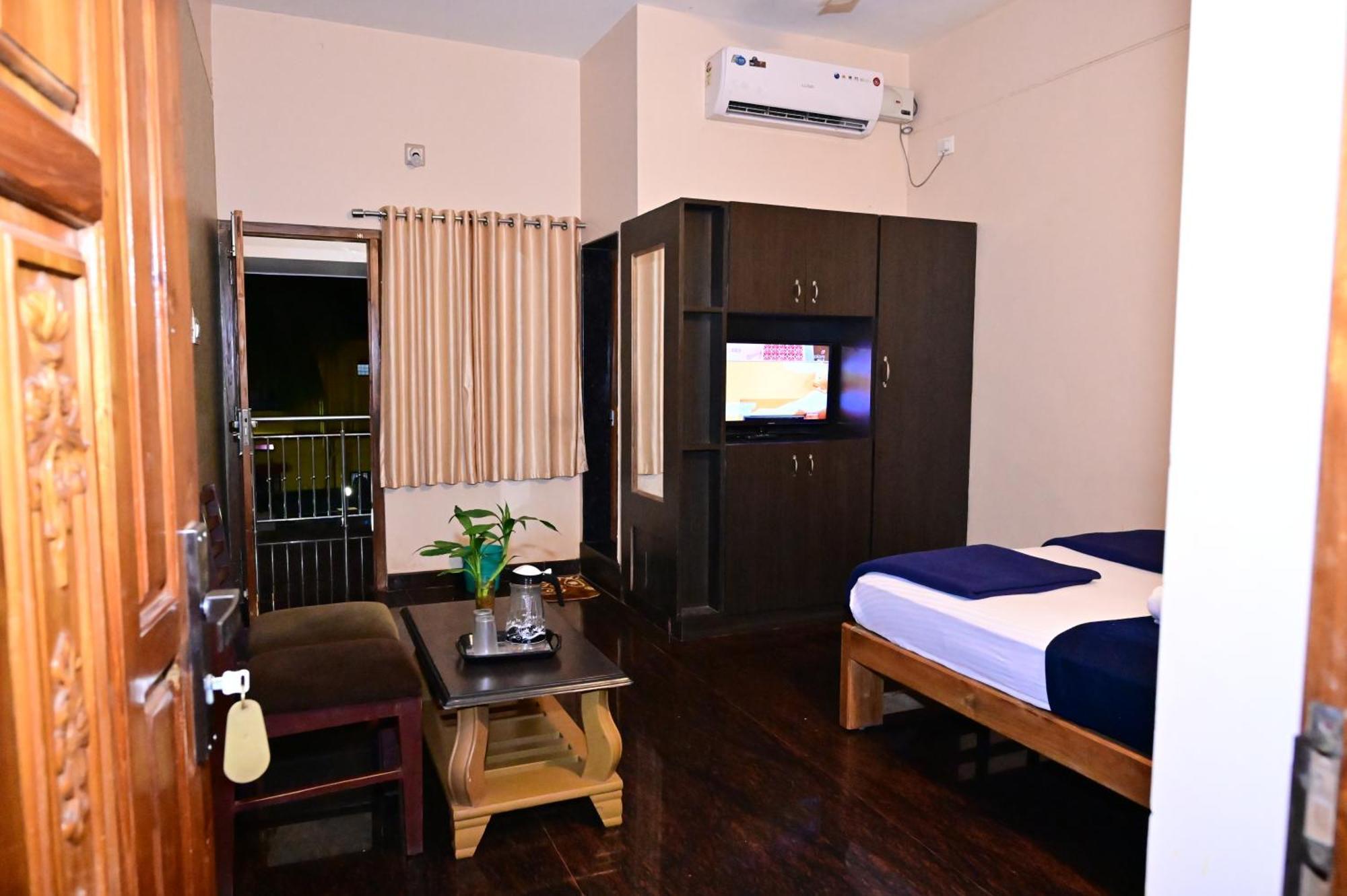 Jaya Paradise Mavalli Экстерьер фото